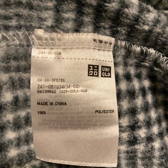 Uniqlo zip front jacket - Picture 5 of 5